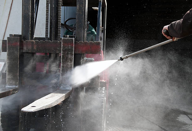 Best Restaurant Pressure Washing  in Jurupa Valley, CA